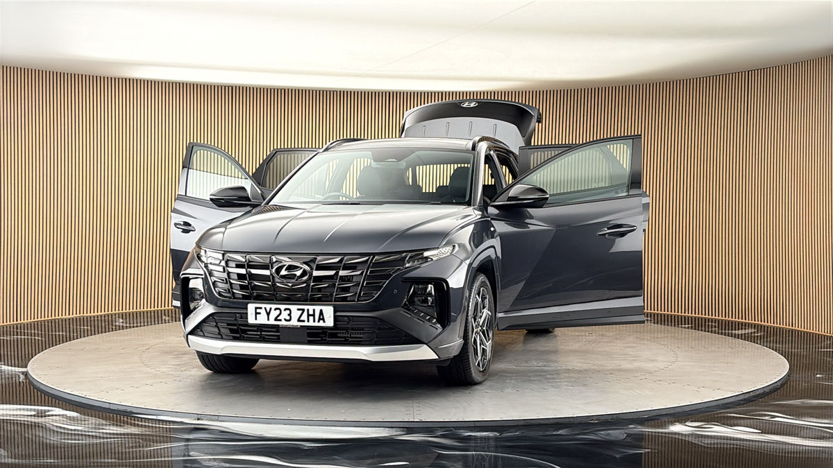 More views of Hyundai TUCSON