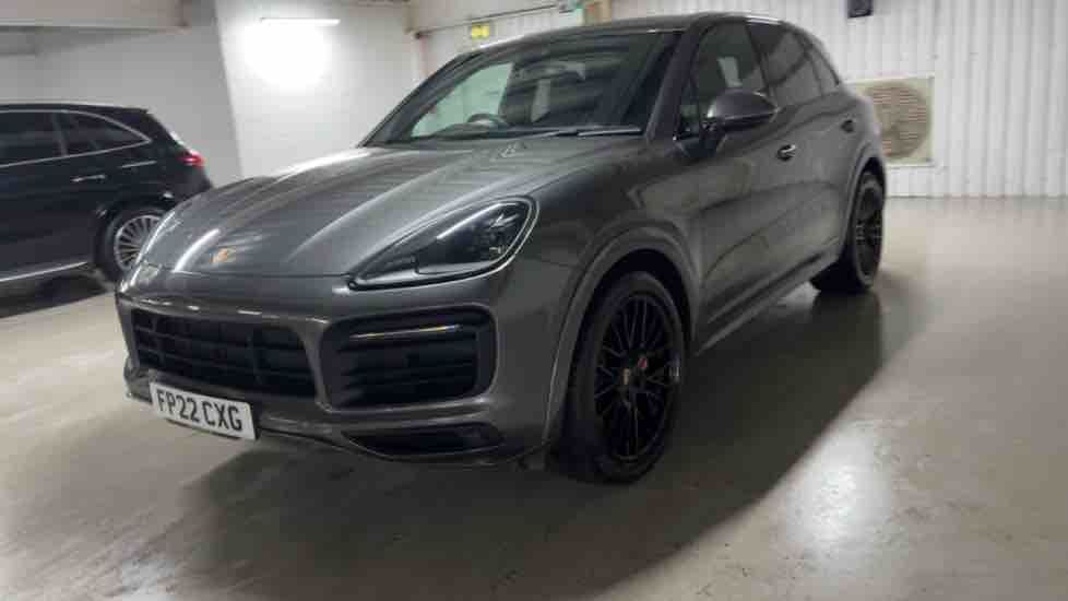 More views of Porsche Cayenne