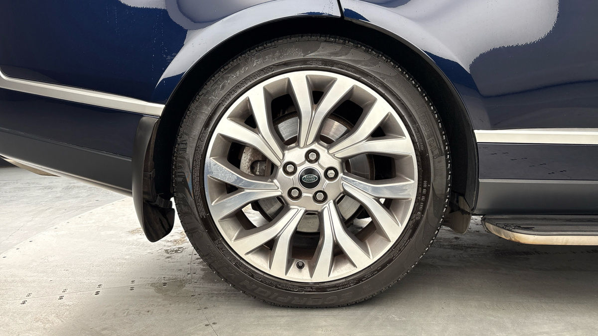 Land Rover Range Rover Image 10