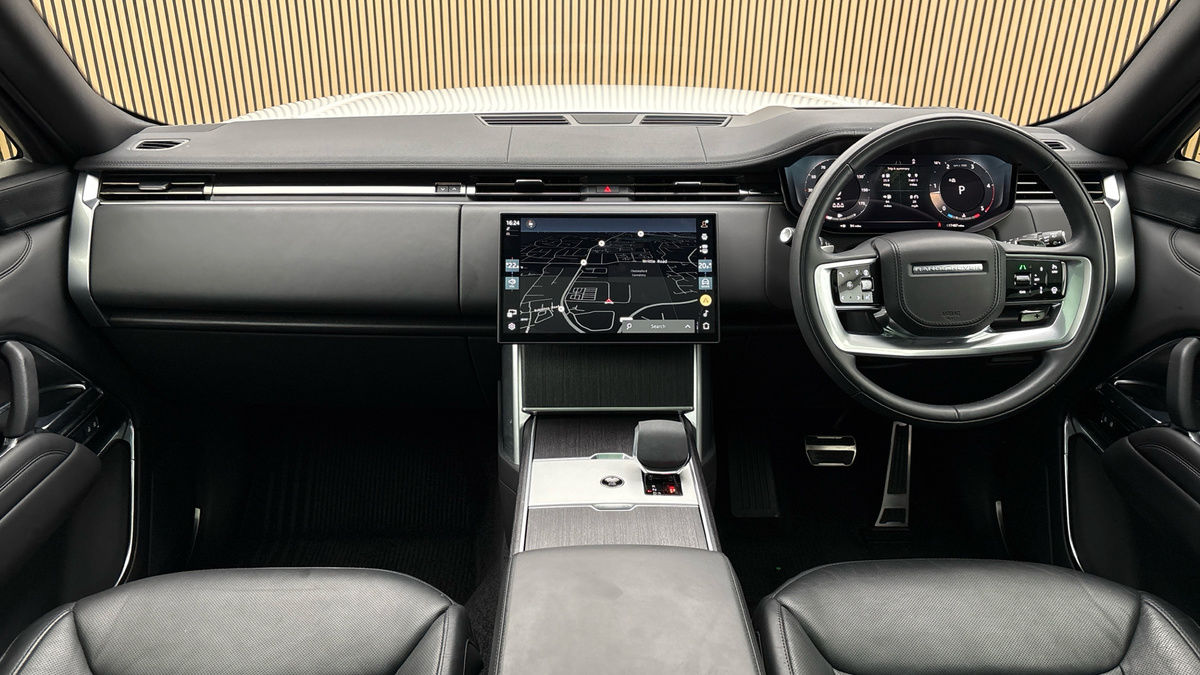 Land Rover Range Rover Image 12