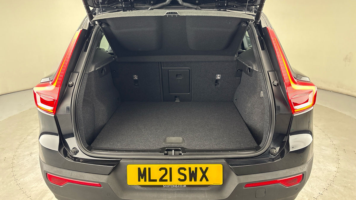 Volvo XC40 Image 11