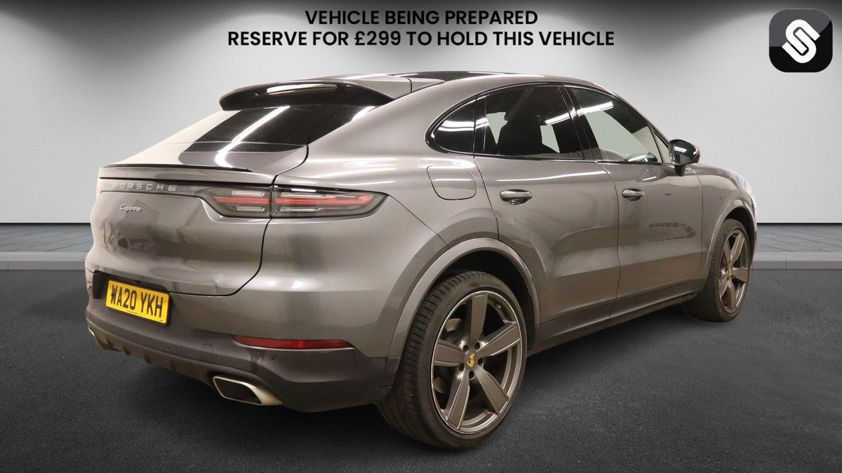 Porsche Cayenne Image 4