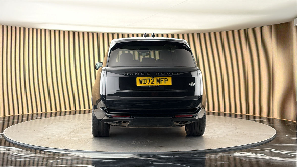 More views of Land Rover Range Rover