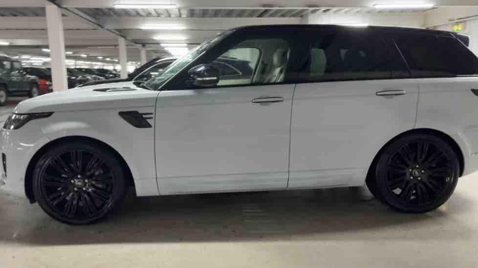 More views of Land Rover Range Rover Sport