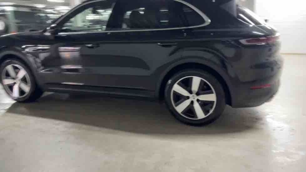 More views of Porsche Cayenne