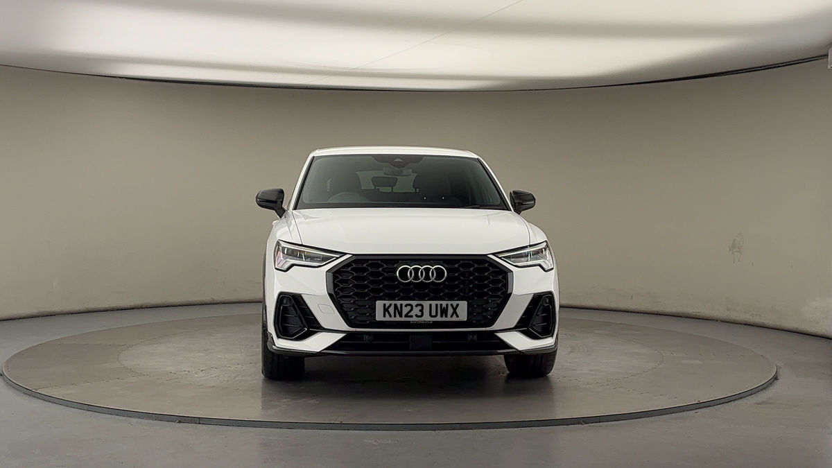 More views of Audi Q3