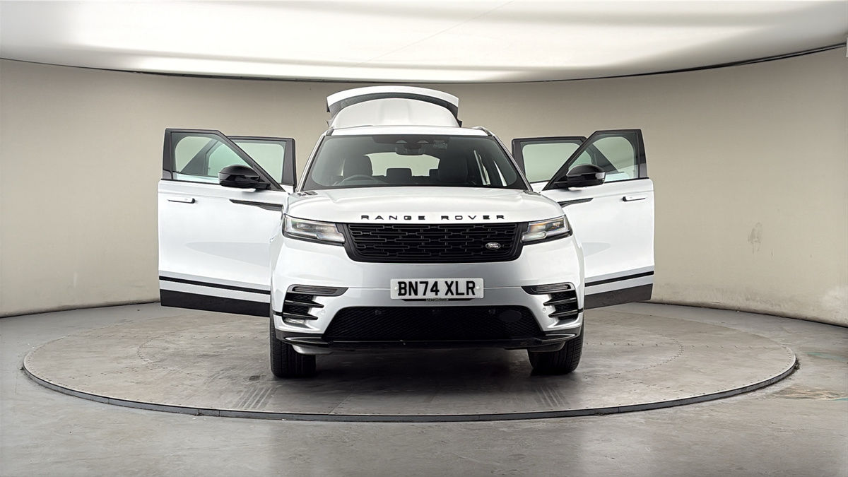 More views of Land Rover Range Rover Velar