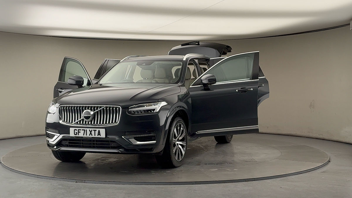 More views of Volvo XC90