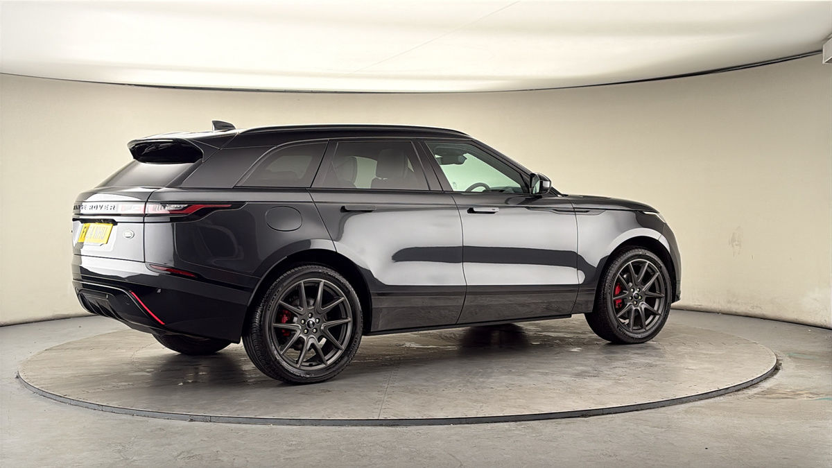 More views of Land Rover Range Rover Velar