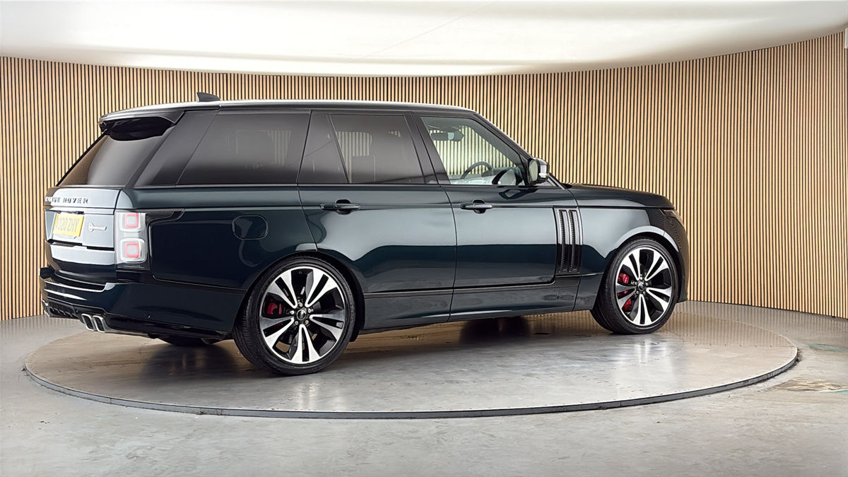 More views of Land Rover Range Rover