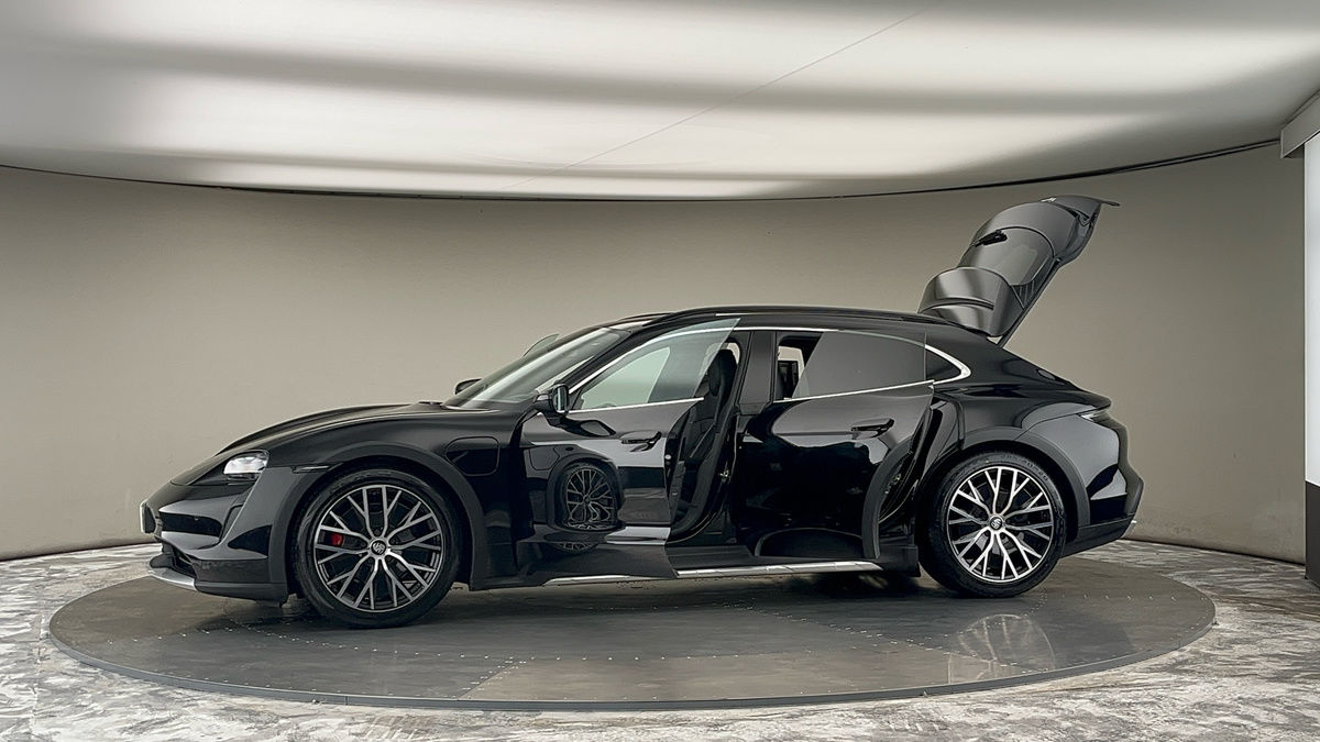 More views of Porsche Taycan