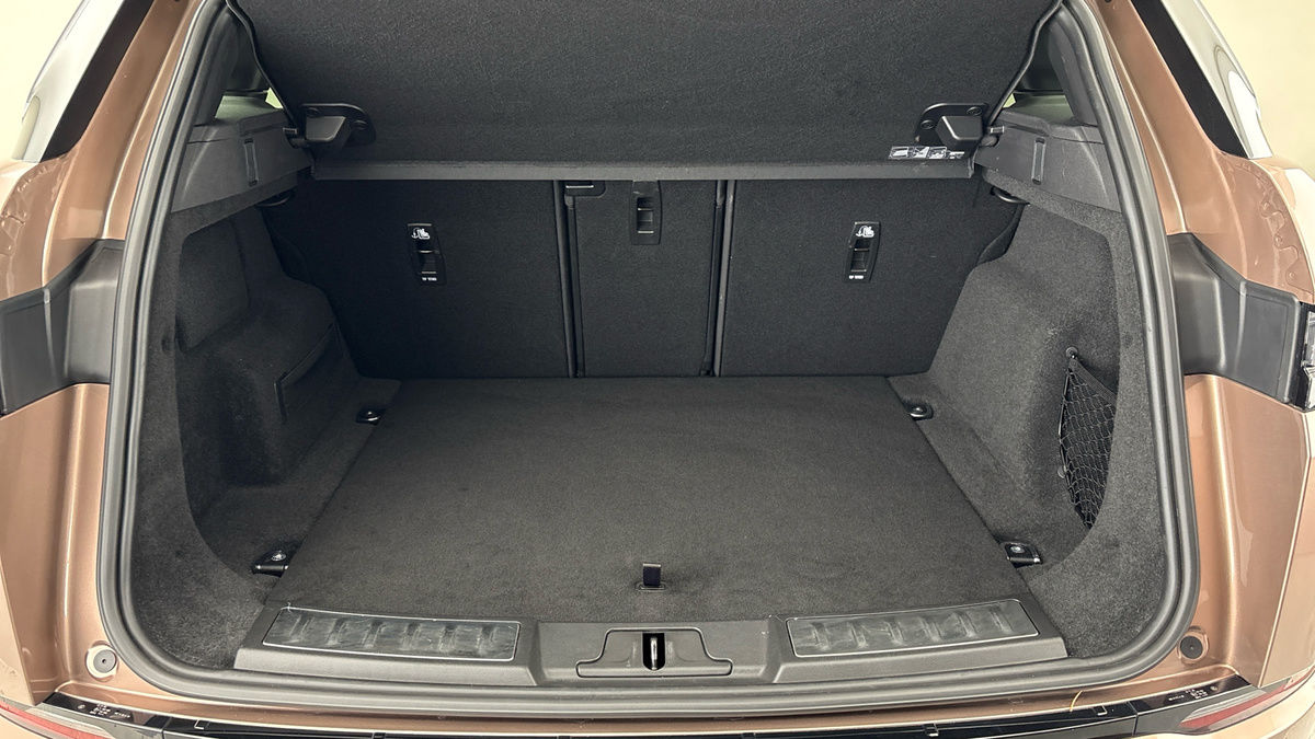 Land Rover Range Rover Evoque Image 11
