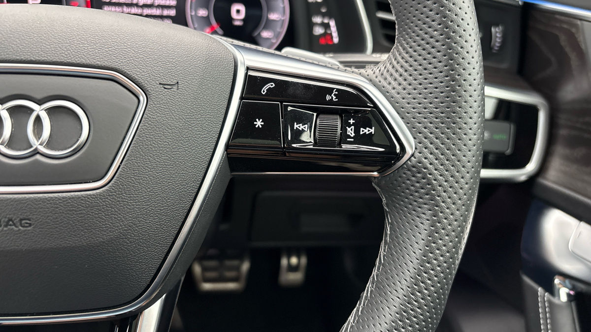Audi A6 Avant Image 14