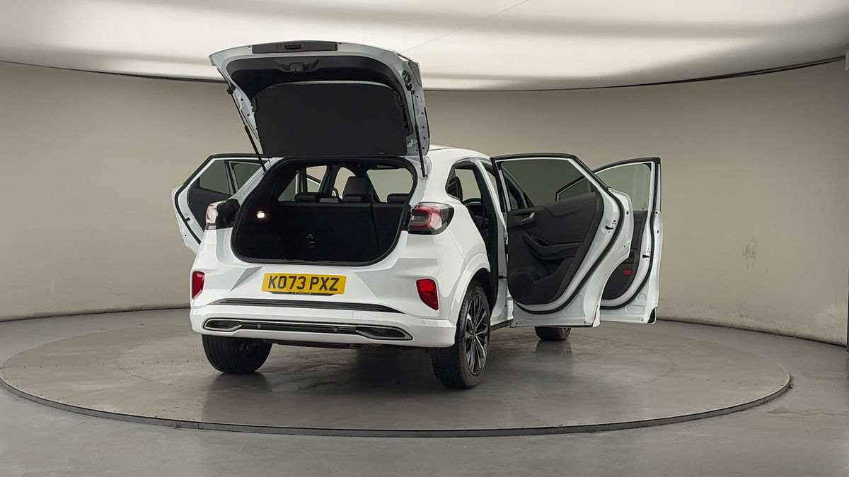 More views of Ford Puma