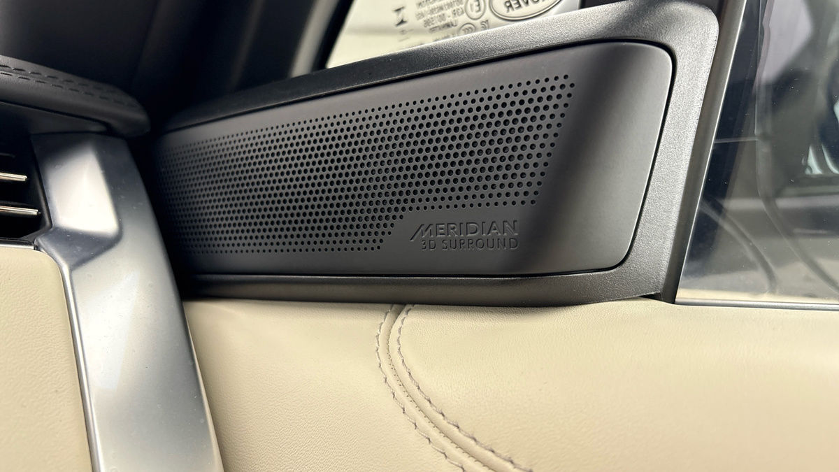 Land Rover Range Rover Image 25