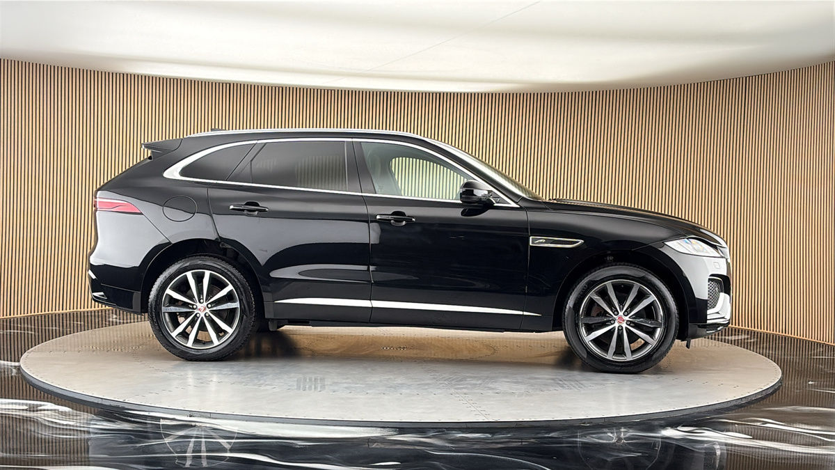 More views of Jaguar F-PACE