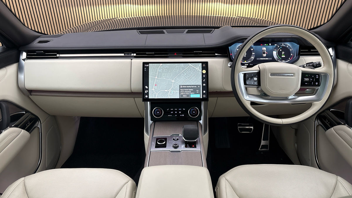Land Rover Range Rover Image 12