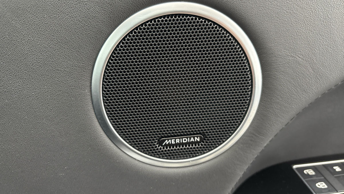 Land Rover Range Rover Sport Image 25