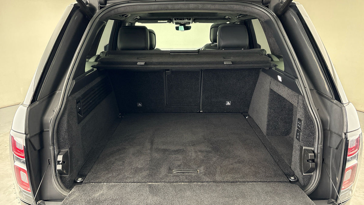 Land Rover Range Rover Image 11