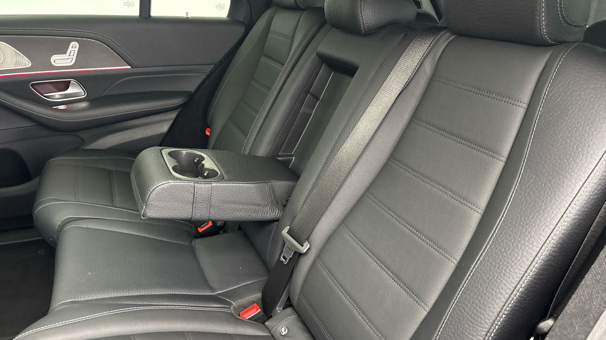Mercedes-Benz GLE Image 9