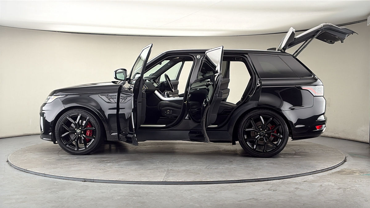 More views of Land Rover Range Rover Sport