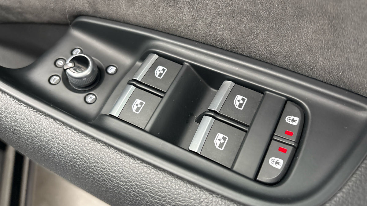 Audi Q7 Image 26
