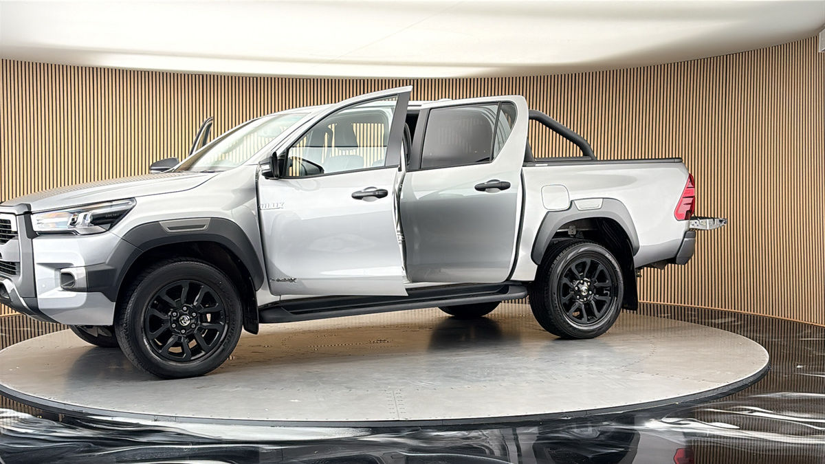 More views of Toyota Hilux