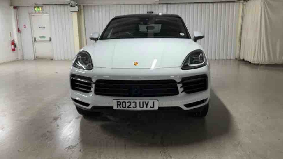 More views of Porsche Cayenne
