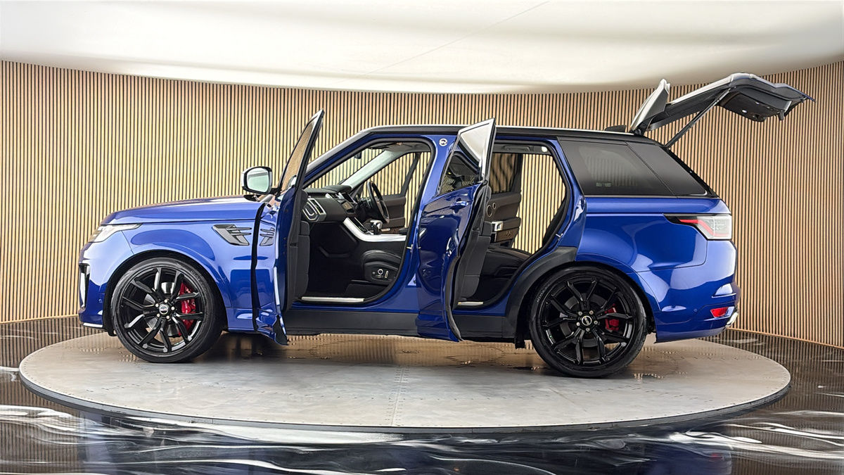 More views of Land Rover Range Rover Sport