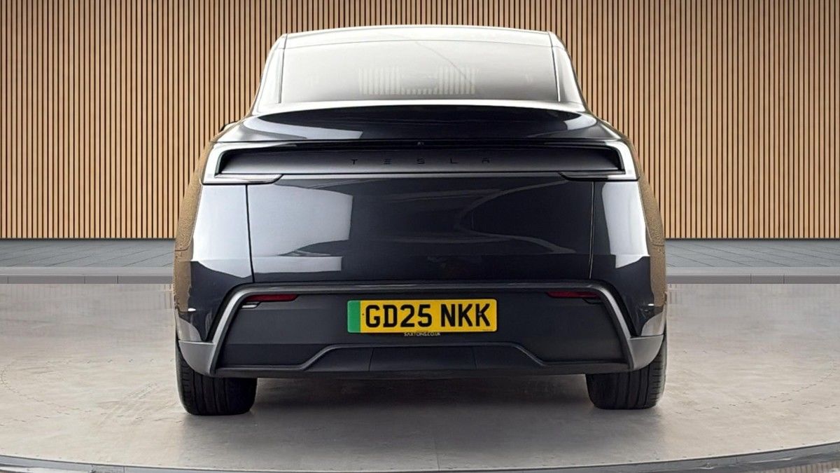 Tesla Model Y Image 4