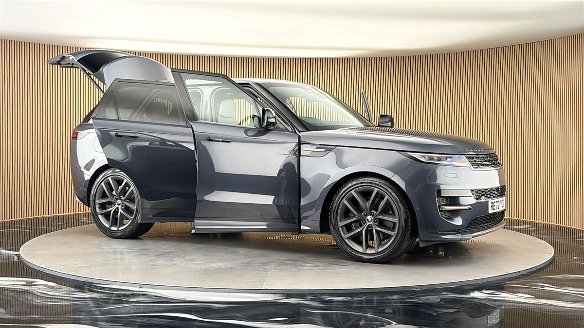 More views of Land Rover Range Rover Sport
