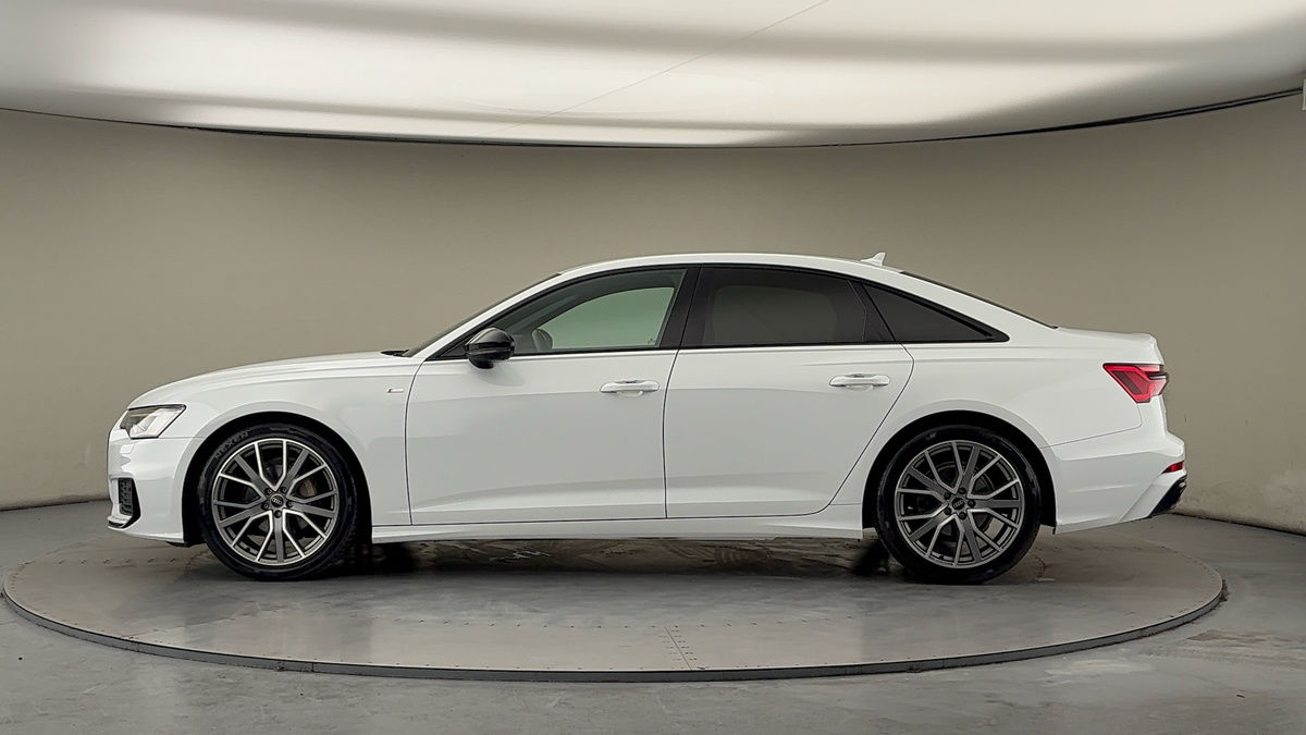 Audi A6 Saloon Image 15