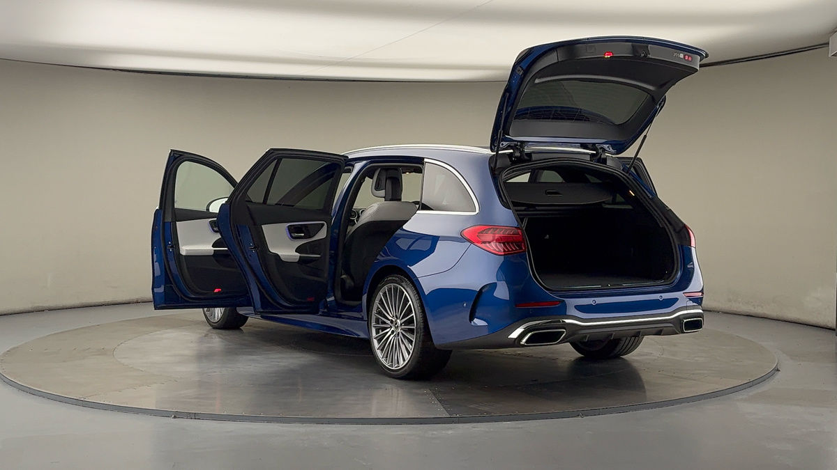 Mercedes-Benz C Class Image 23