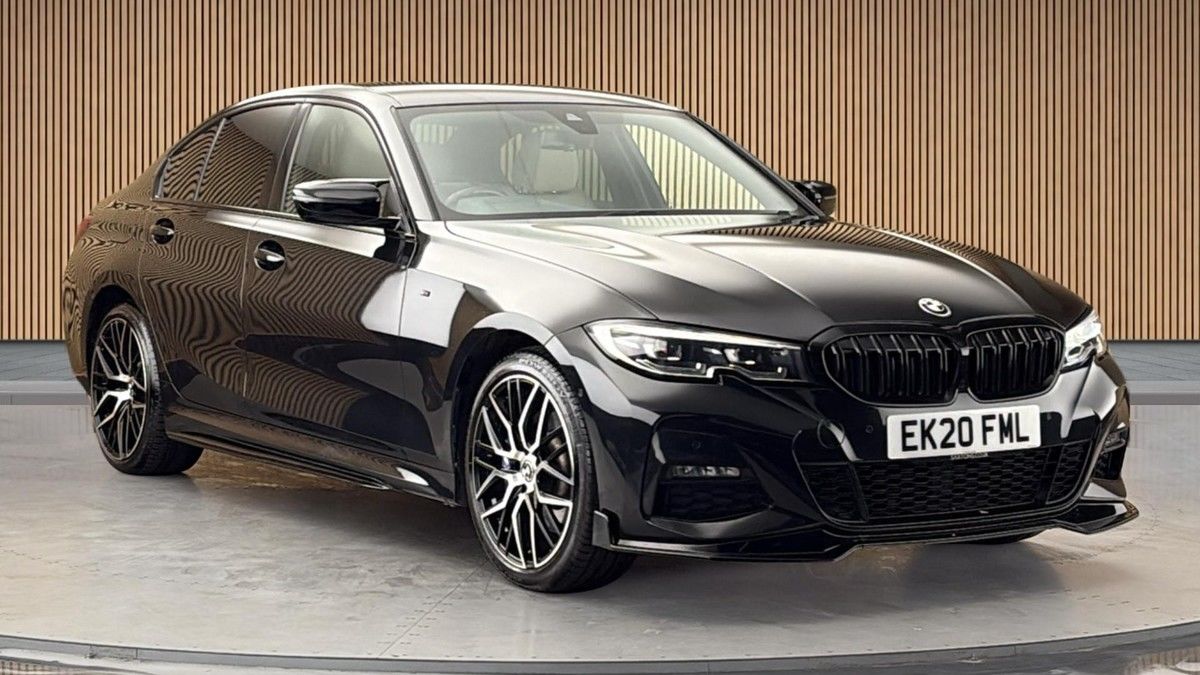 BMW 3 Series Sticky Header Image