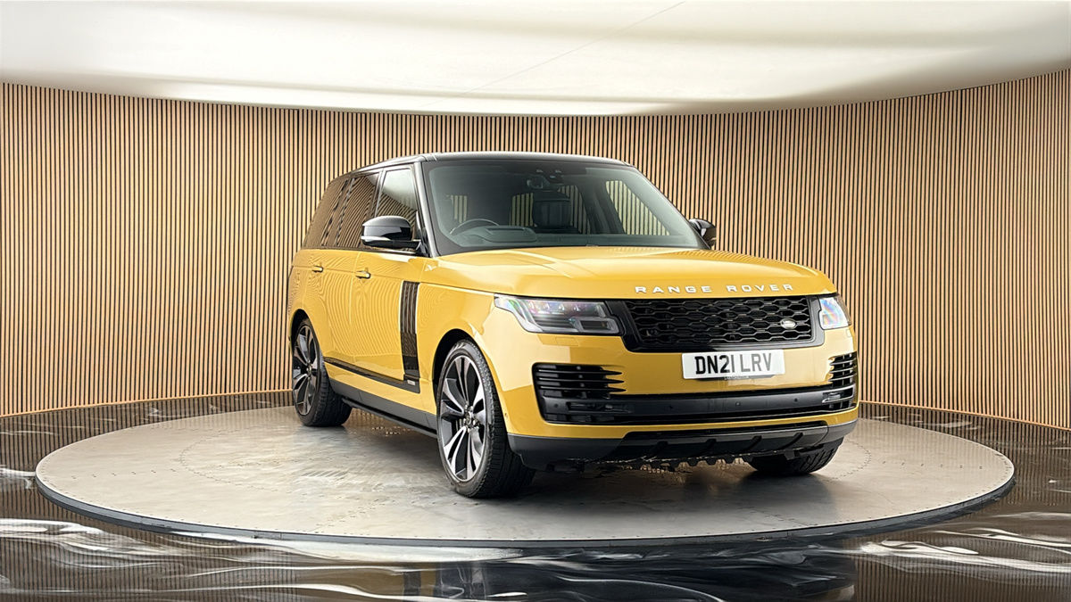 More views of Land Rover Range Rover