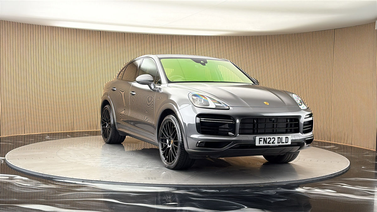More views of Porsche Cayenne