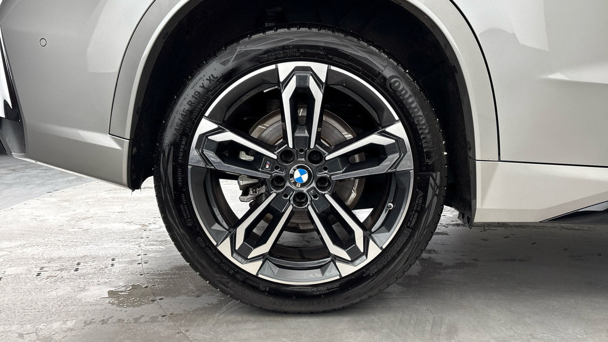 BMW X1 Image 10