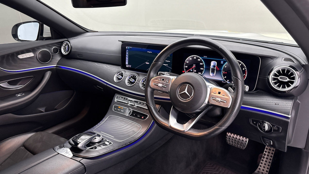 Mercedes-Benz E Class Image 5