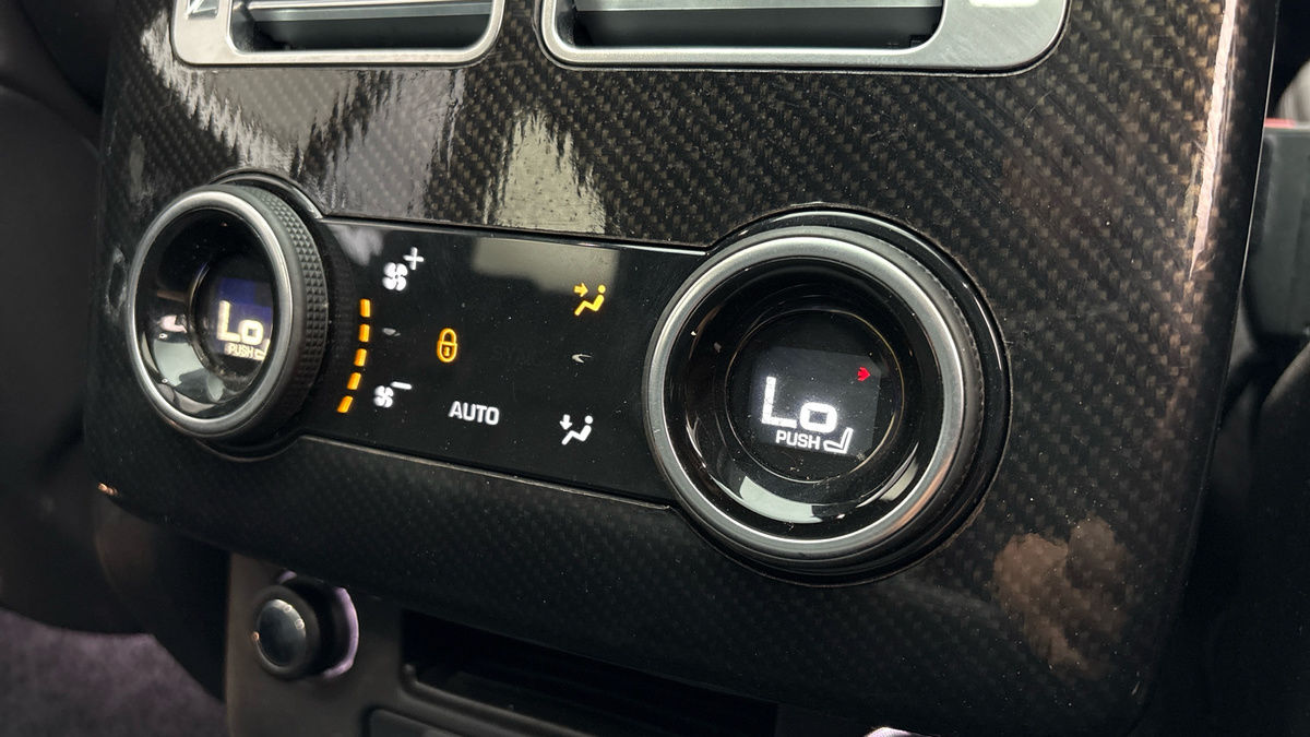Land Rover Range Rover Image 32