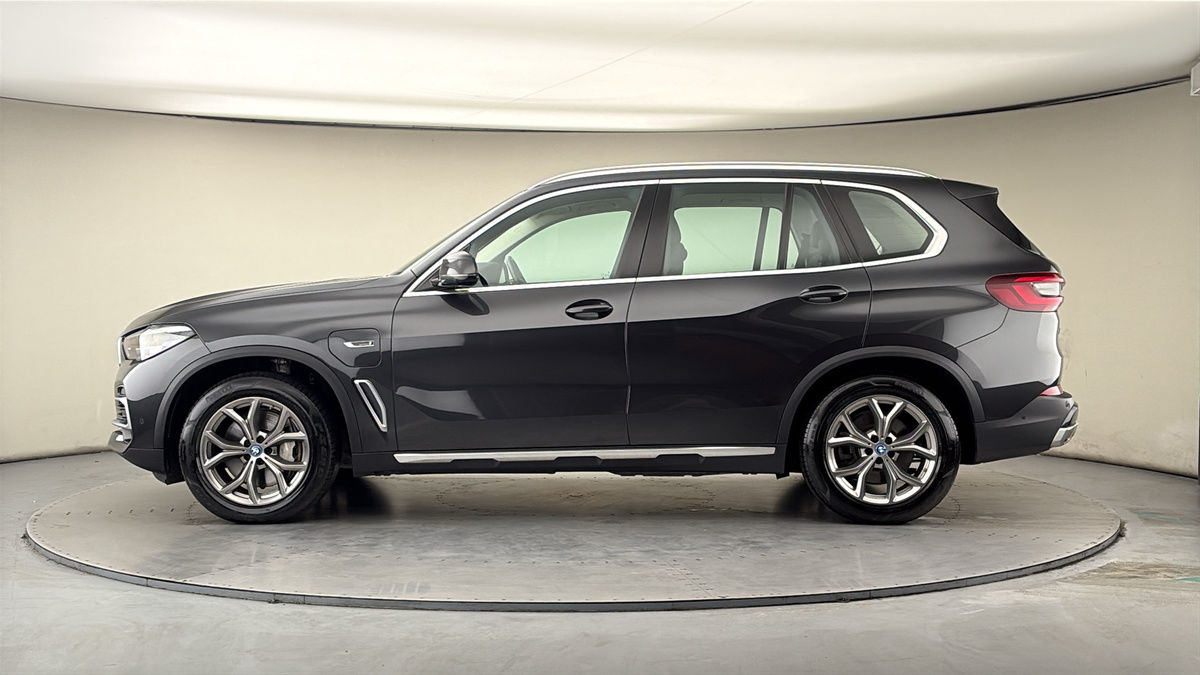 BMW X5 Image 15