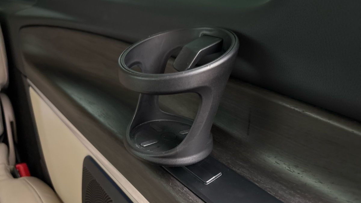 Mercedes-Benz V Class Image 30