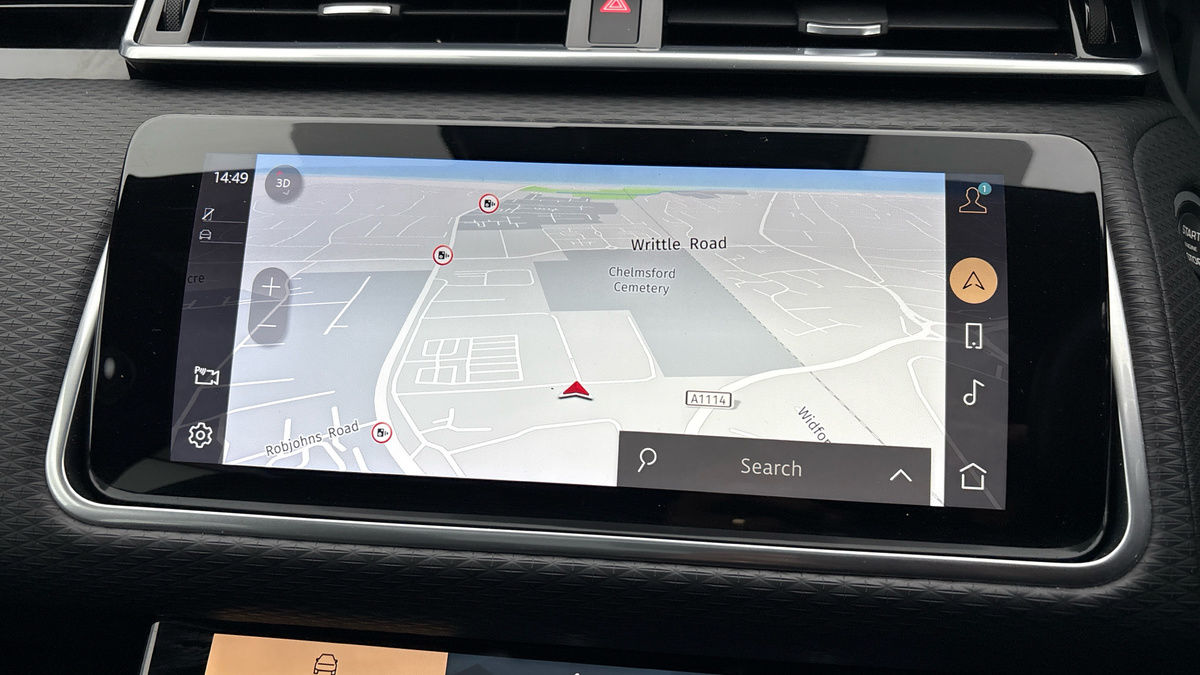Land Rover Range Rover Velar Image 17