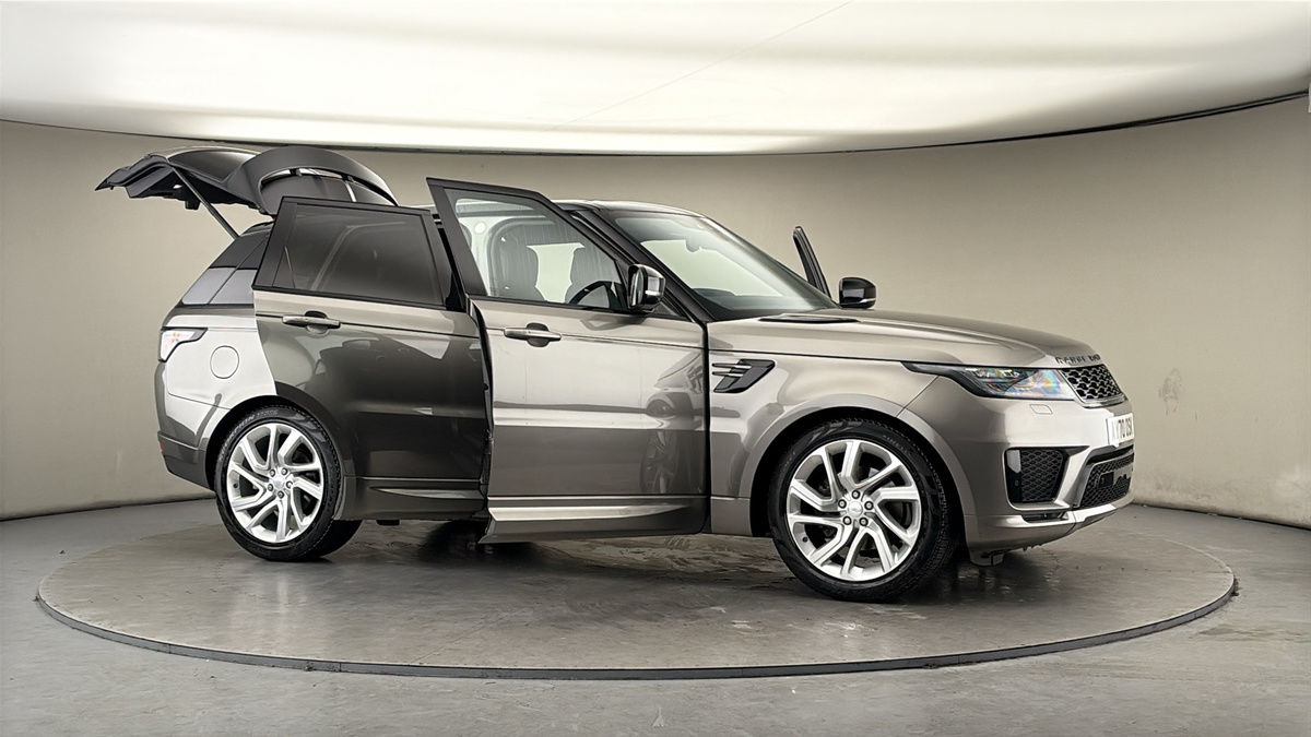 More views of Land Rover Range Rover Sport