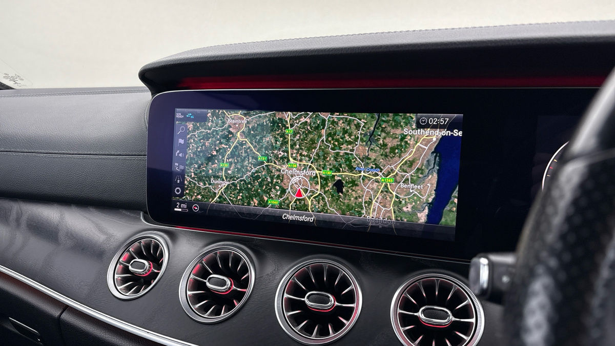 Mercedes-Benz E Class Image 17