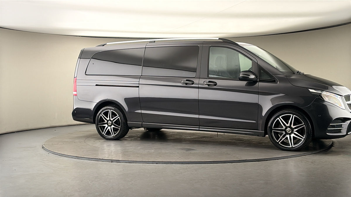 More views of Mercedes-Benz V Class