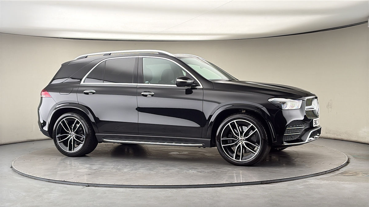 More views of Mercedes-Benz GLE