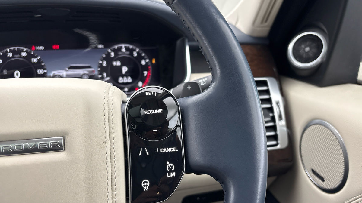 Land Rover Range Rover Image 14