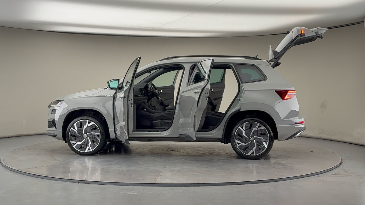 More views of Skoda Karoq