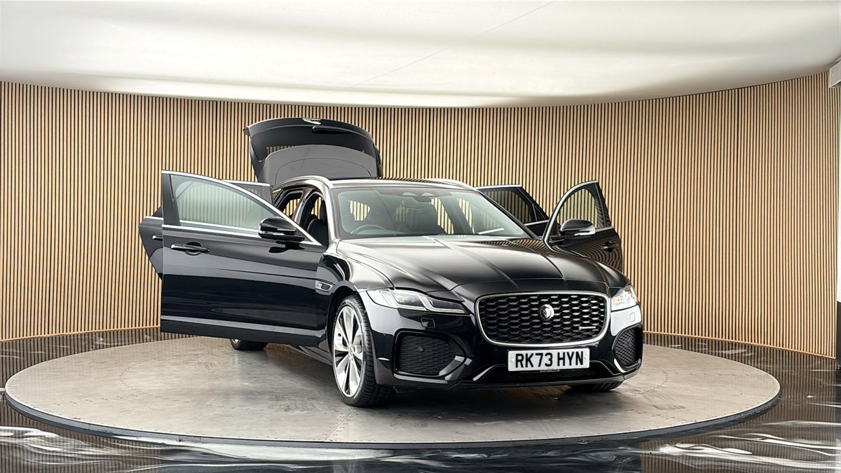 More views of Jaguar XF