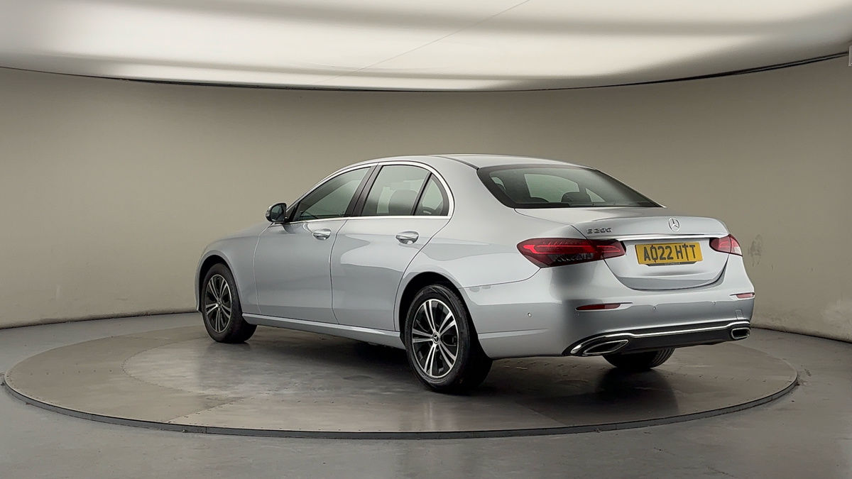 Mercedes-Benz E Class Image 2